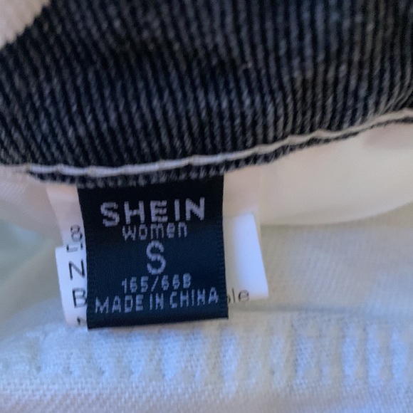 Cow print Shein shorts small - Picture 3 of 3